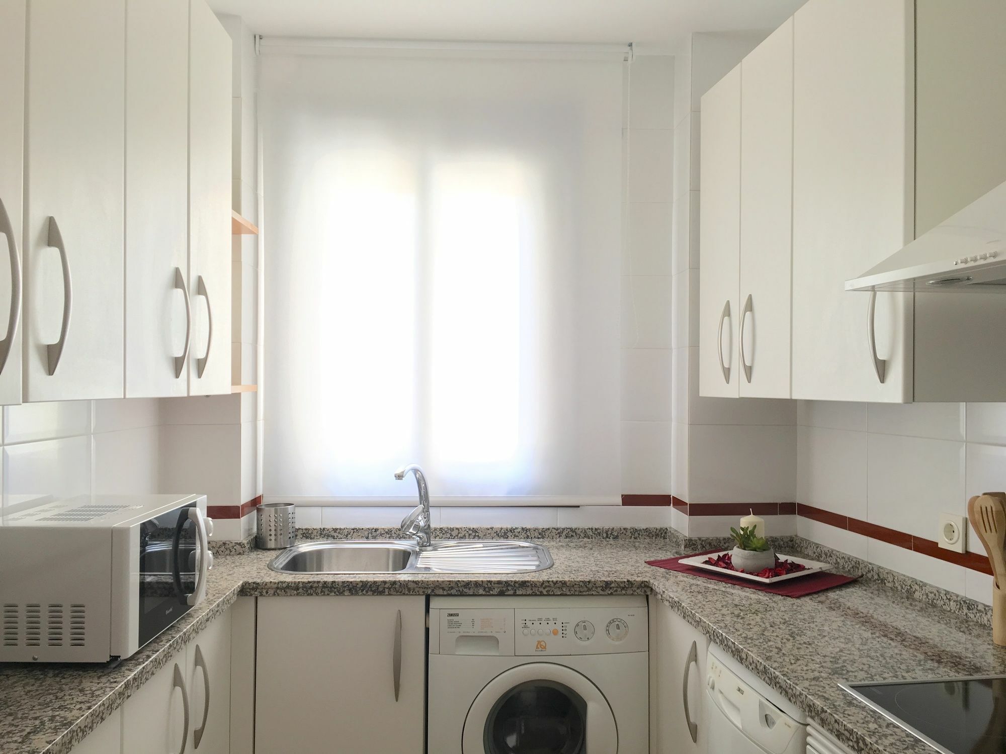 Teodosio Apartment Free Parking & Central Ac Sevilla Bagian luar foto