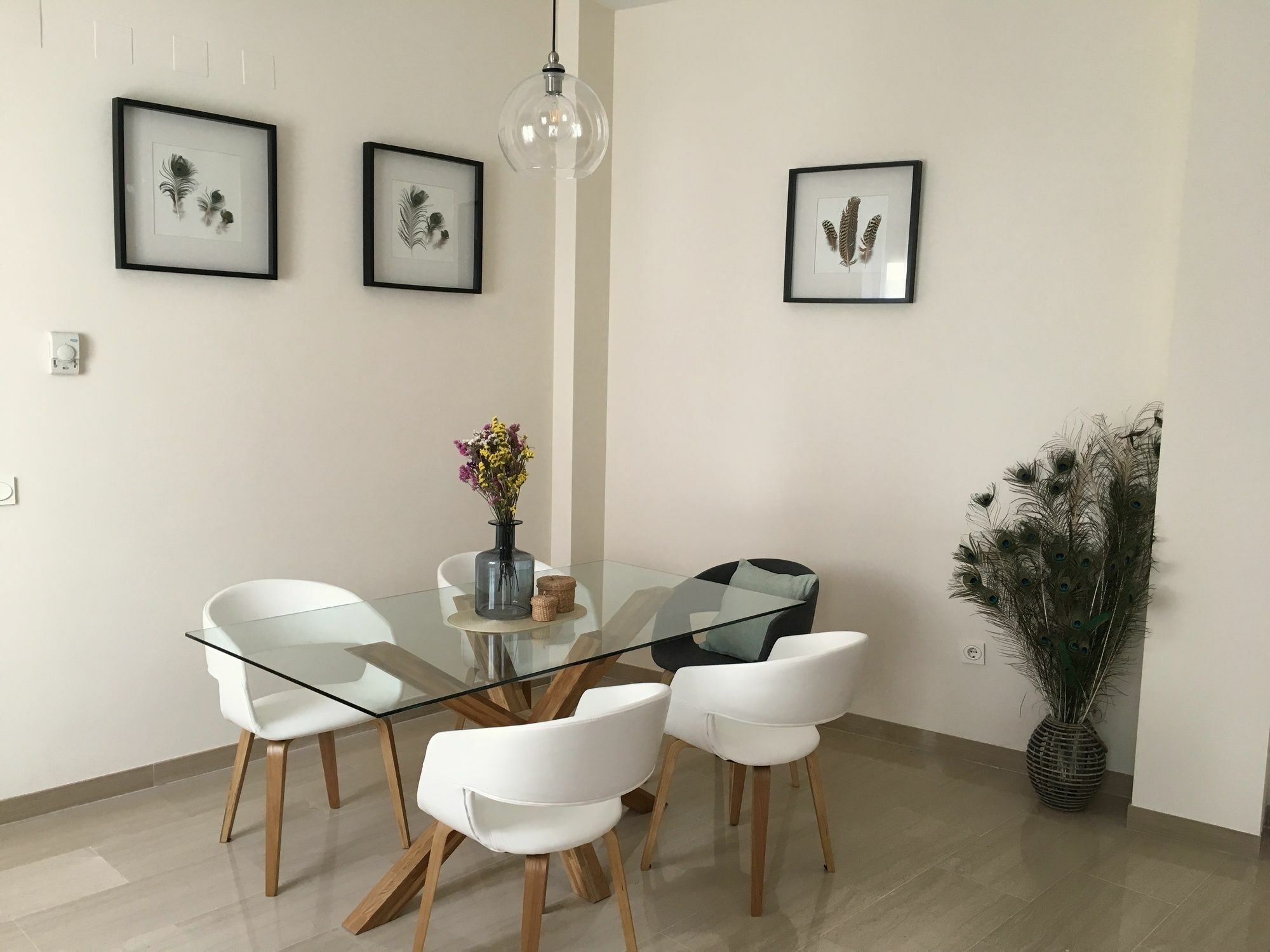 Teodosio Apartment Free Parking & Central Ac Sevilla Bagian luar foto