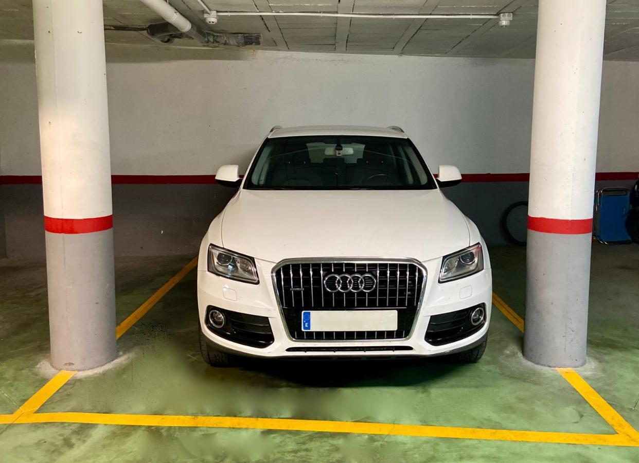 Teodosio Apartment Free Parking & Central Ac Sevilla Bagian luar foto
